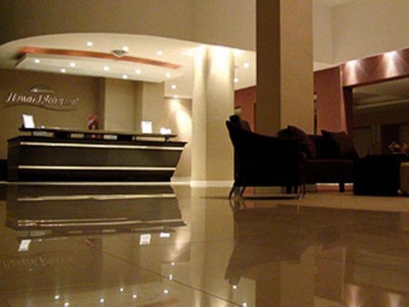 Howard Johnson รามาโย ภายนอก รูปภาพ